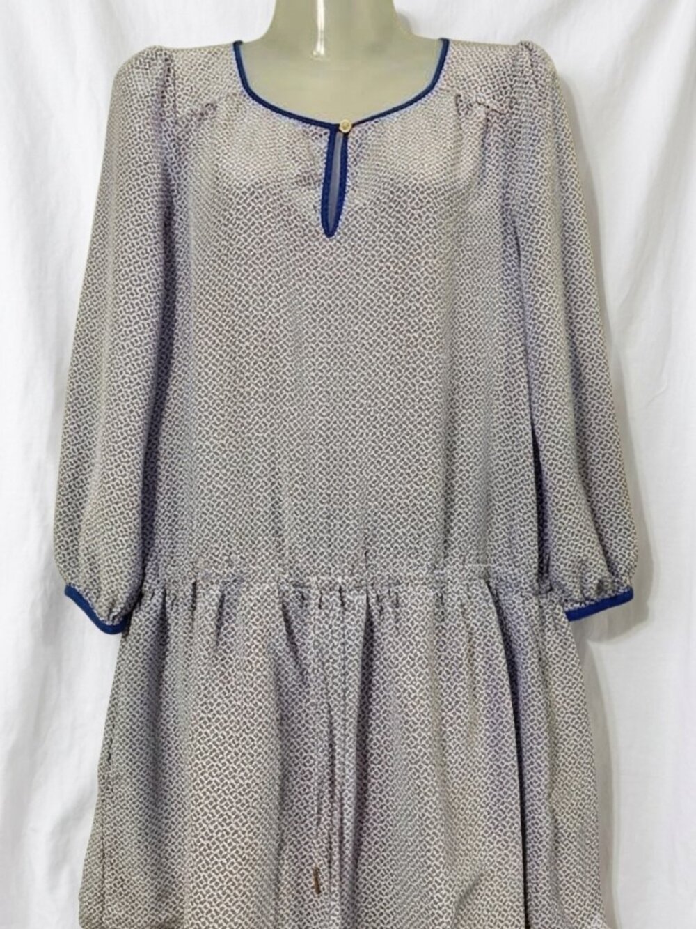 Juicy Couture 100% Silk Geometric Mini Dress S Blue Orange Drop Waist Keyhole